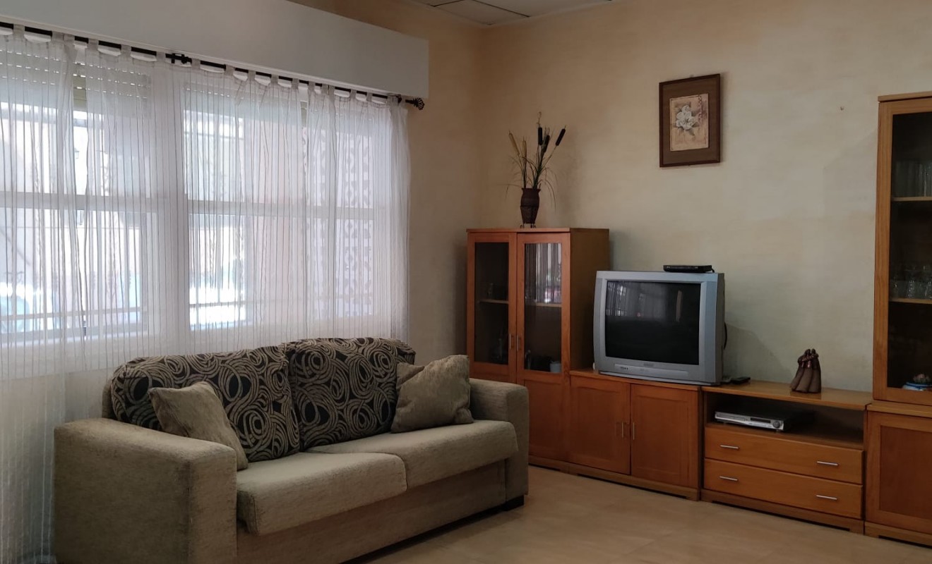 Sale - Villa - Torrevieja - Playa de los Locos