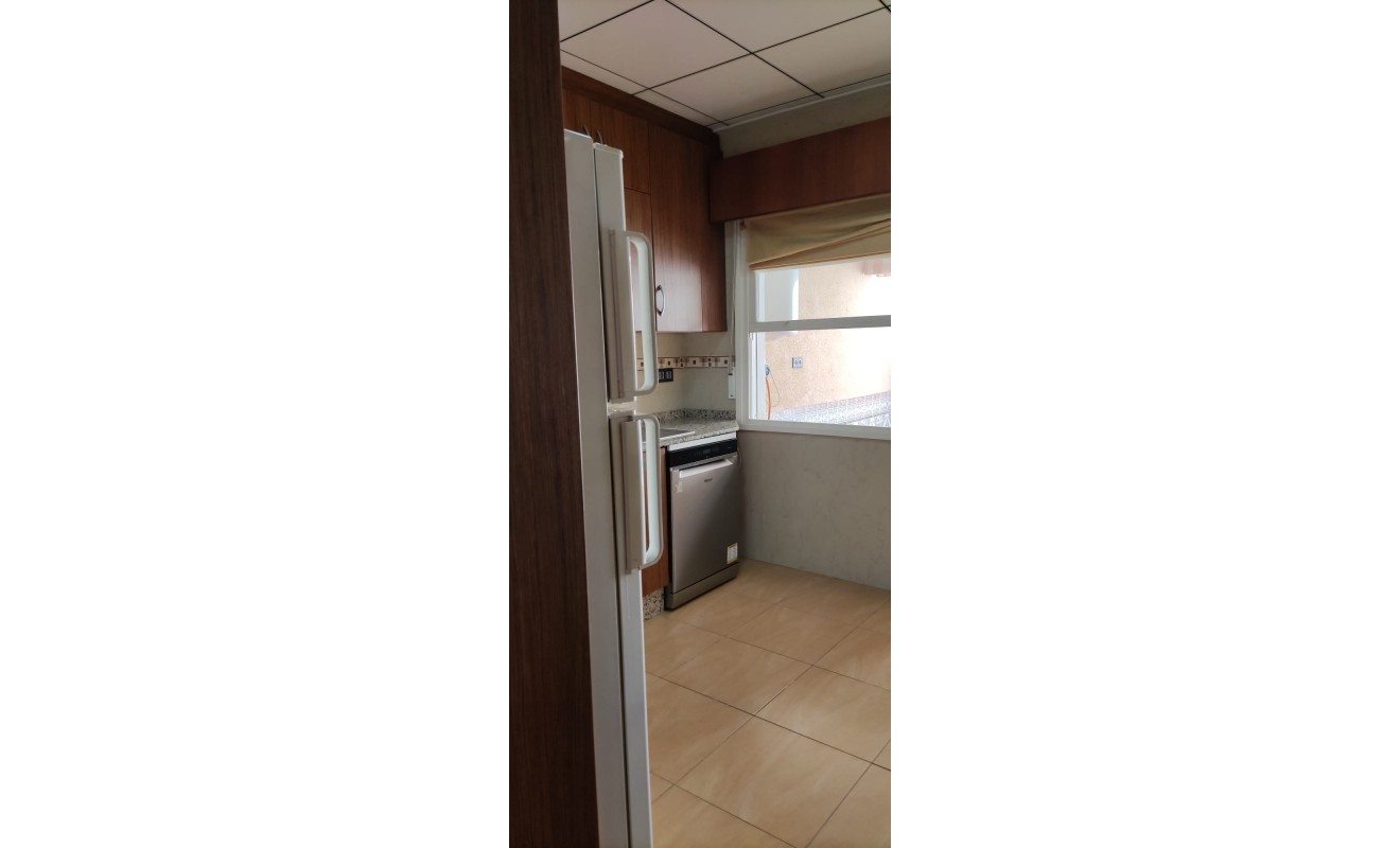 Sale - Villa - Torrevieja - Playa de los Locos