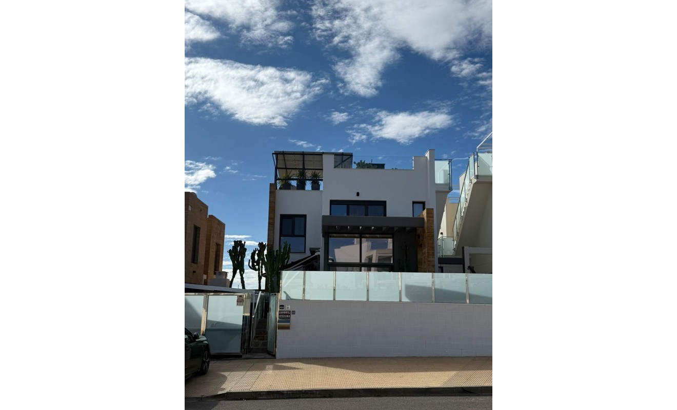 Sale - Villa - Orihuela - Lomas de Cabo Roig
