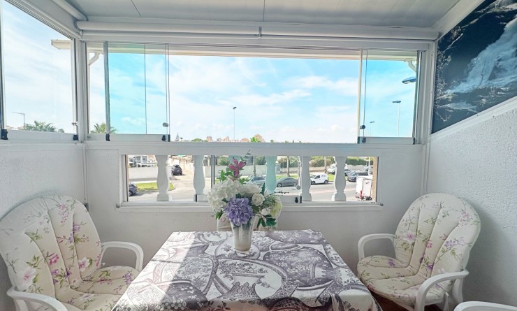 Wederverkoop - Bungalow - Torrevieja - Aguas Nuevas