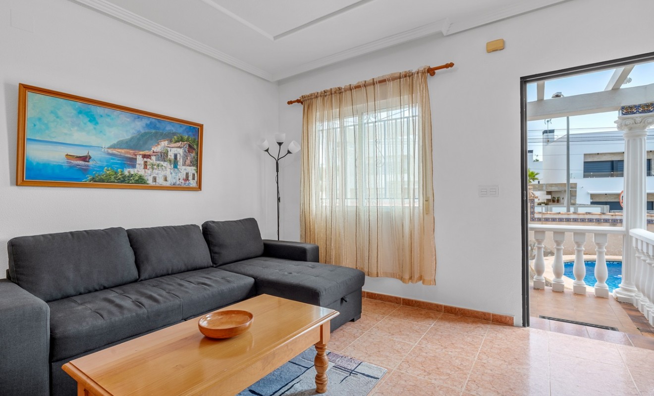 Sale - Villa - Orihuela Costa - El Galan