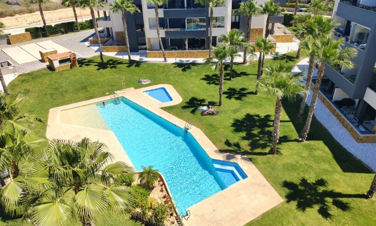 Revente - Apartment / flat - Los Altos - Torrevieja