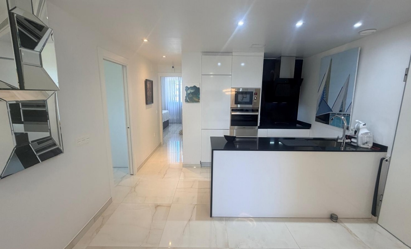 Revente - Apartment / flat - Los Altos - Torrevieja