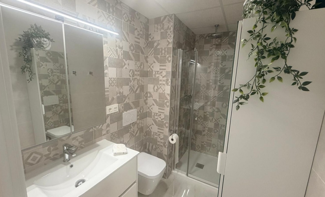 Revente - Apartment / flat - Los Altos - Torrevieja