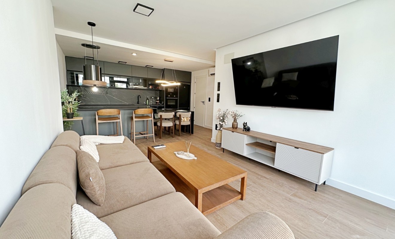 Wederverkoop - Terraced house / Townhouse - Torrevieja - Torrevieja - Aguas Nuevas
