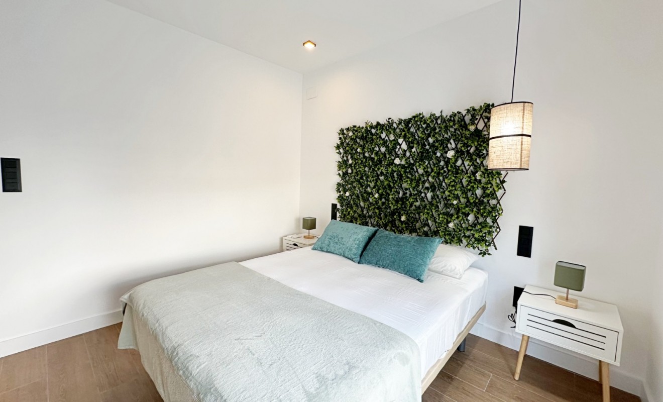 Wederverkoop - Terraced house / Townhouse - Torrevieja - Torrevieja - Aguas Nuevas