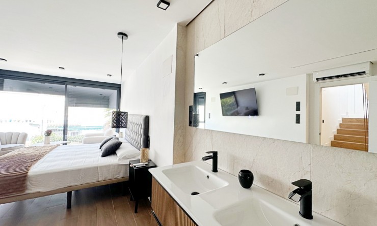 Wederverkoop - Terraced house / Townhouse - Torrevieja - Torrevieja - Aguas Nuevas