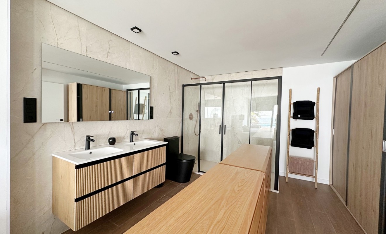 Wederverkoop - Terraced house / Townhouse - Torrevieja - Torrevieja - Aguas Nuevas