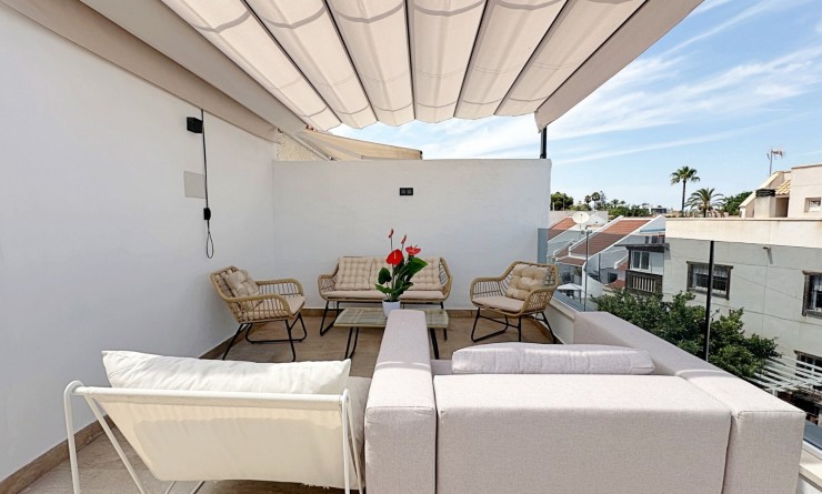 Wederverkoop - Terraced house / Townhouse - Torrevieja - Torrevieja - Aguas Nuevas