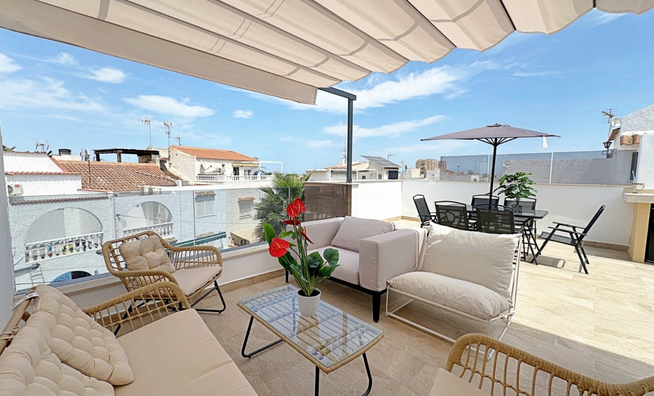 Wederverkoop - Terraced house / Townhouse - Torrevieja - Torrevieja - Aguas Nuevas