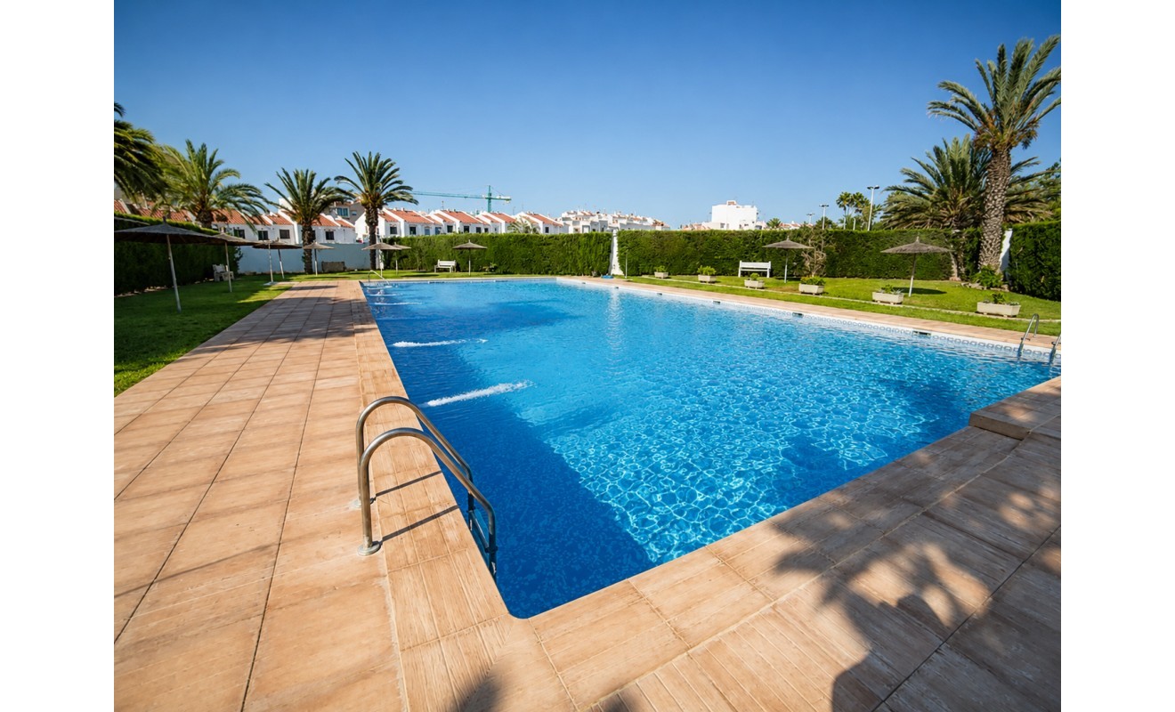 Wederverkoop - Terraced house / Townhouse - Torrevieja - Torrevieja - Aguas Nuevas