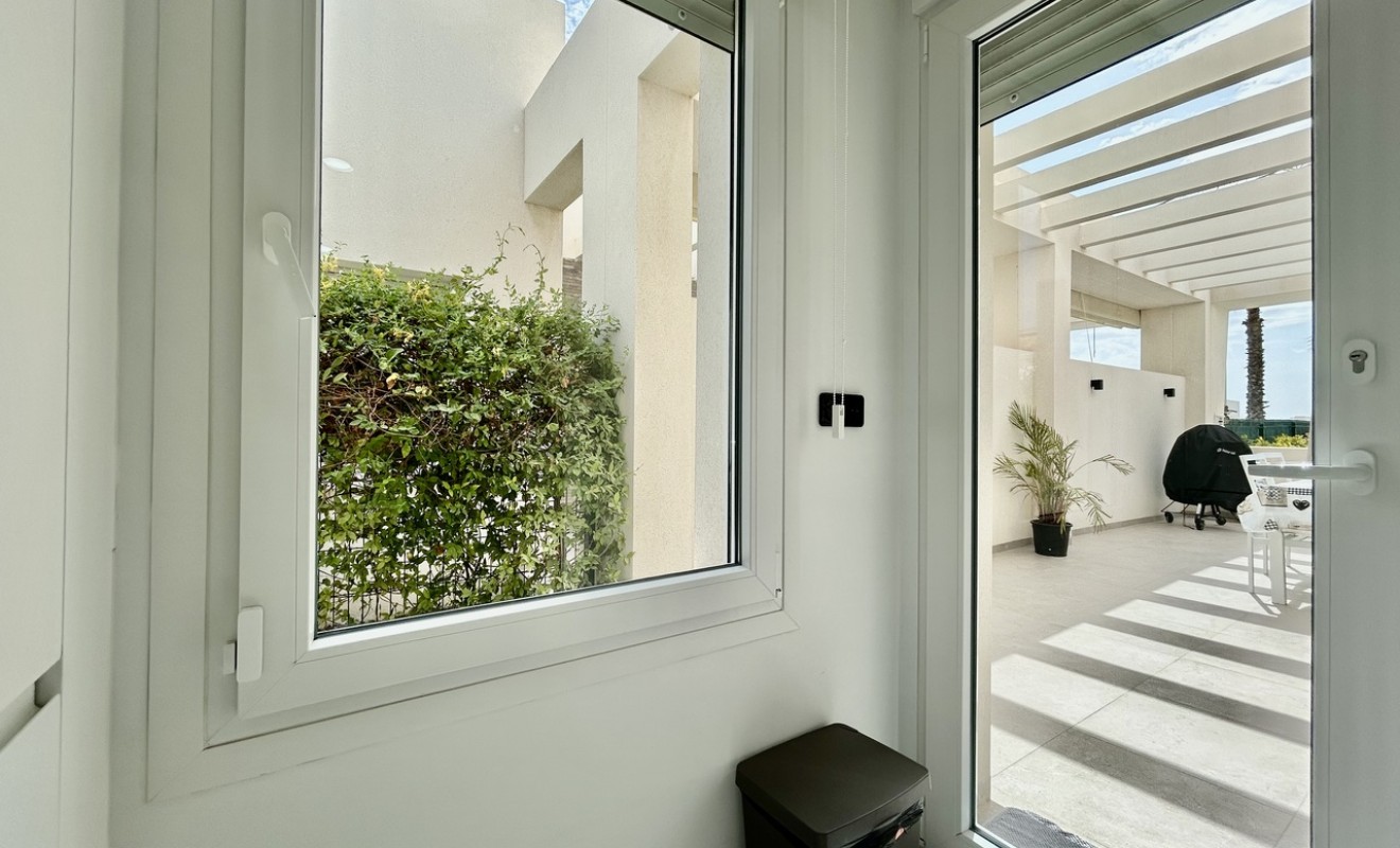 Sale - Villa - Algorfa