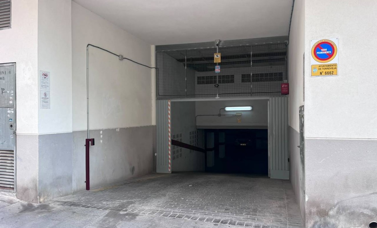 Revente - Parking - Torrevieja - torrevieja