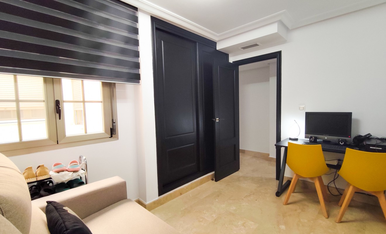 Sale - Apartment - Torrevieja - torrevieja