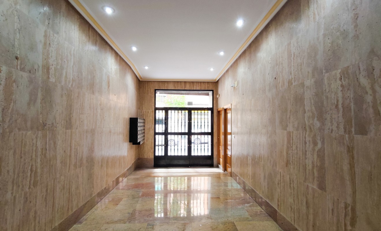 Sale - Apartment - Torrevieja - torrevieja