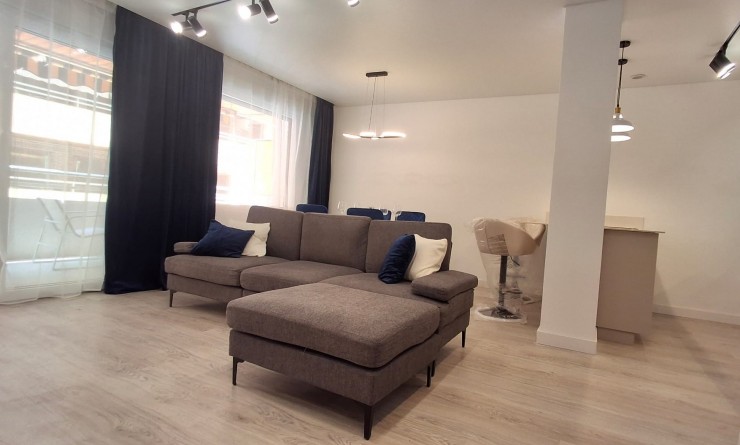 Sale - Apartment - Torrevieja - Playa Acequion