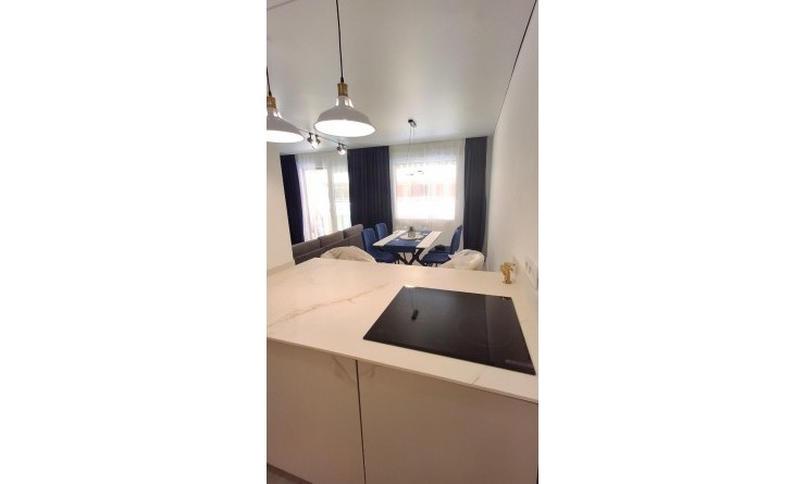 Sale - Apartment - Torrevieja - Playa Acequion
