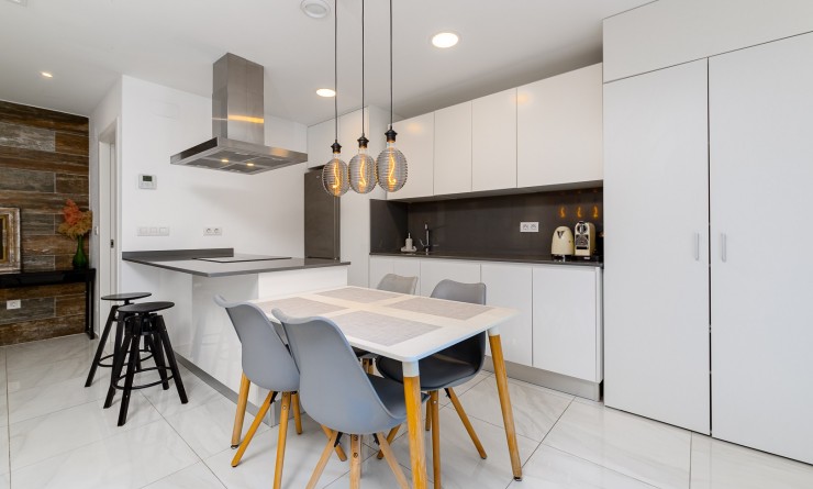 Wederverkoop - Terraced house / Townhouse - Orihuela Costa - Las Filipinas