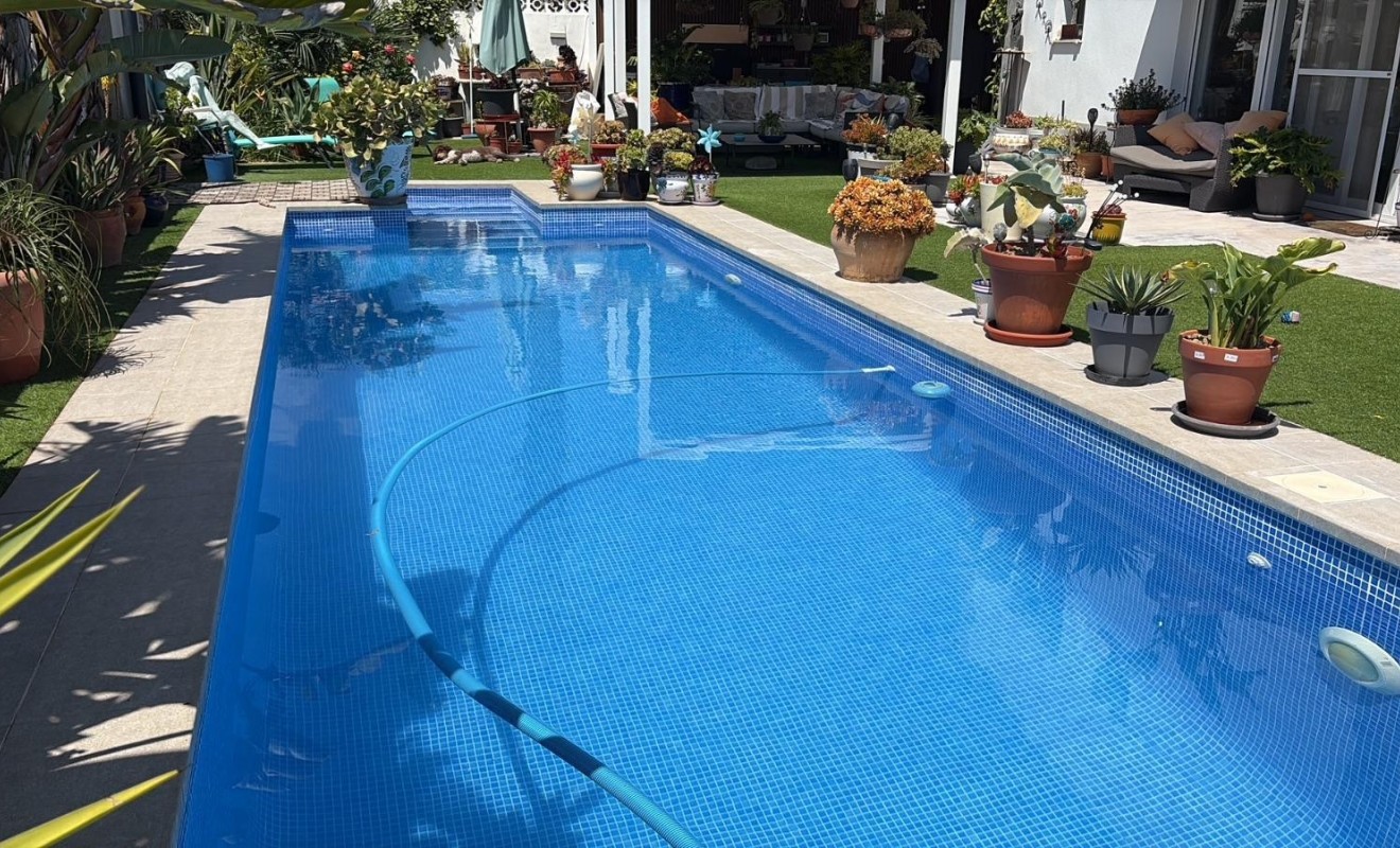 Wederverkoop - Villa - Torrevieja - La Siesta - El Salado -  Torreta