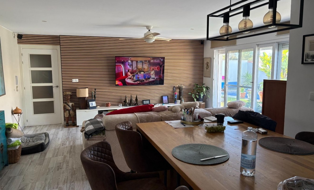 Wederverkoop - Villa - Torrevieja - La Siesta - El Salado -  Torreta