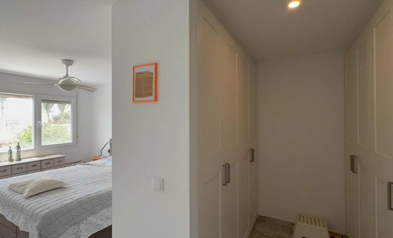 Wederverkoop - Villa - Torrevieja - La Siesta - El Salado -  Torreta