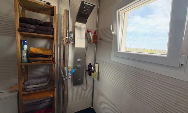 Wederverkoop - Villa - Torrevieja - La Siesta - El Salado -  Torreta