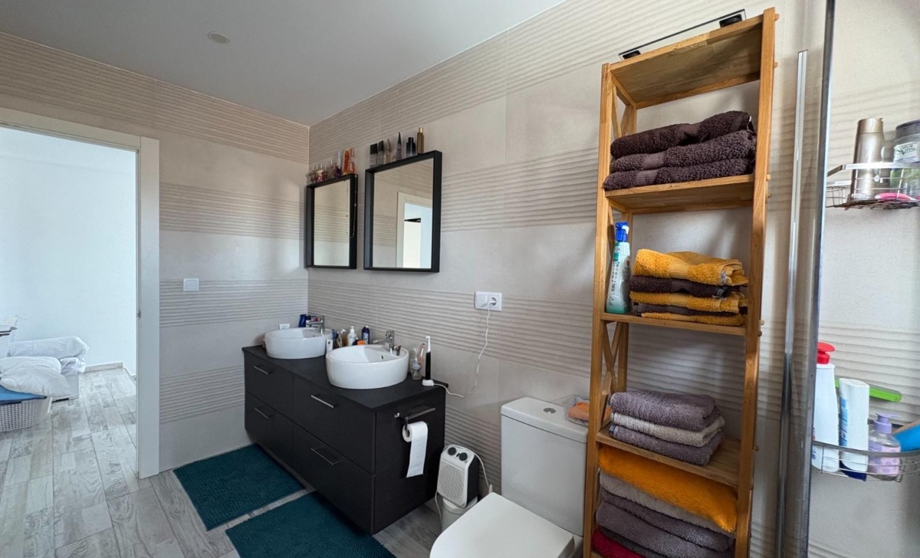 Wederverkoop - Villa - Torrevieja - La Siesta - El Salado -  Torreta