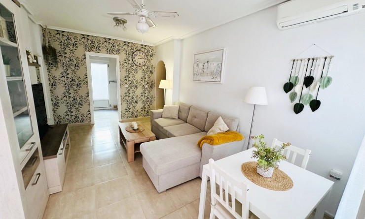 Sale - Bungalow - Los Altos - Dream Hills - Dream Hills 2