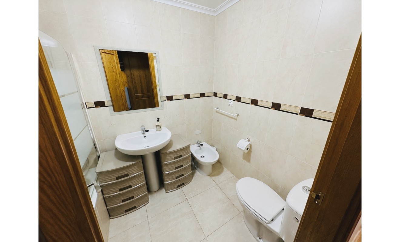 Sale - Bungalow - Los Altos - Dream Hills - Dream Hills 2