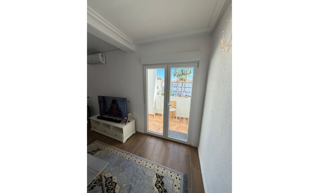Sale - Apartment - Orihuela Costa - Punta Prima