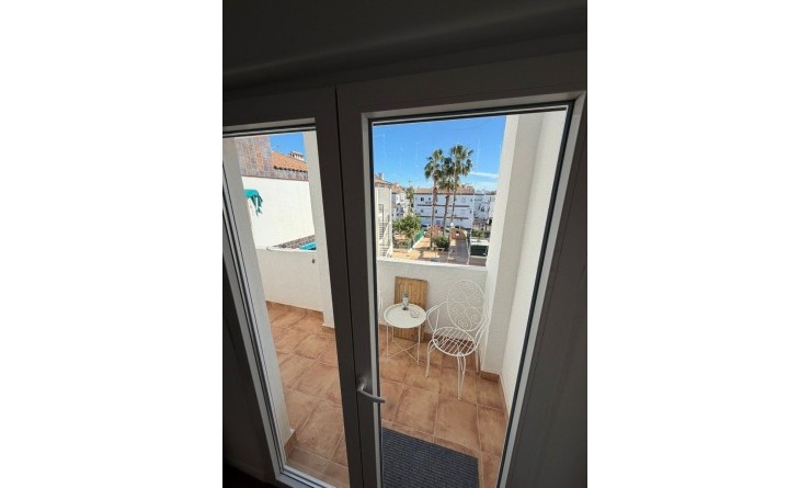 Sale - Apartment - Orihuela Costa - Punta Prima