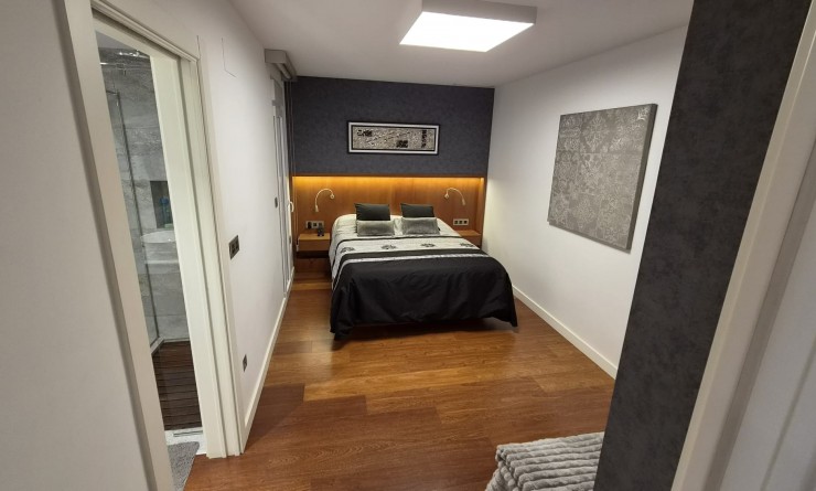 Wederverkoop - Apartment / flat - Torrevieja - Centro