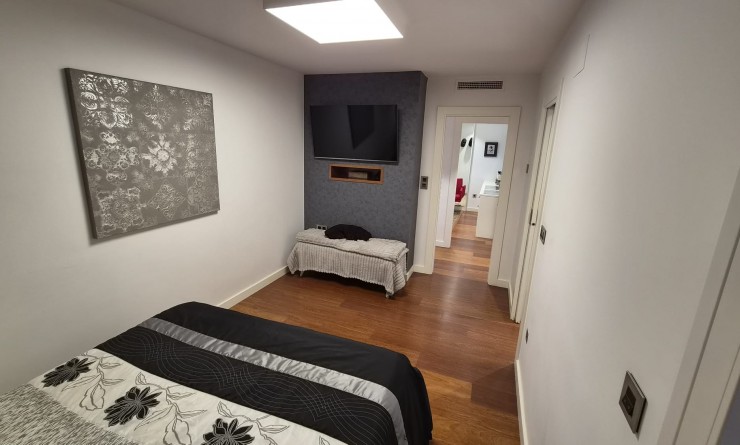 Wederverkoop - Apartment / flat - Torrevieja - Centro