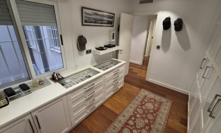 Wederverkoop - Apartment / flat - Torrevieja - Centro