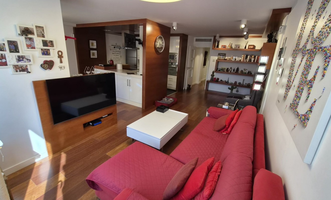 Wederverkoop - Apartment / flat - Torrevieja - Centro