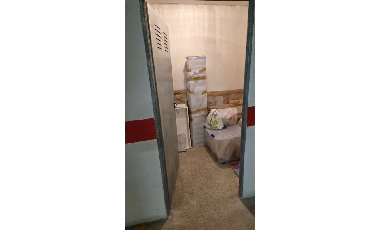 Wederverkoop - Apartment / flat - Torrevieja - Centro