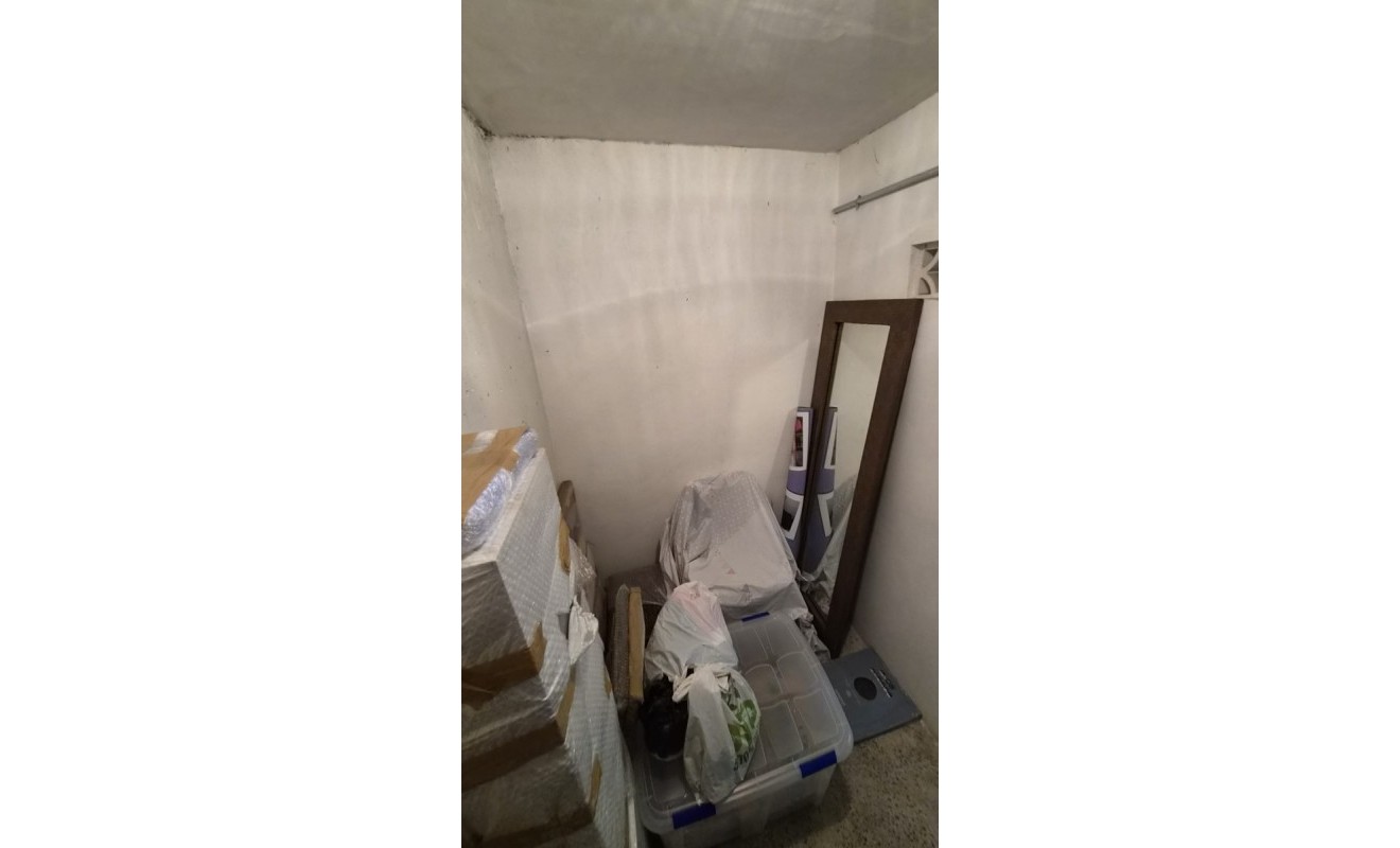 Wederverkoop - Apartment / flat - Torrevieja - Centro