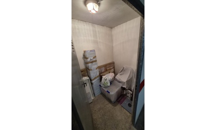 Wederverkoop - Apartment / flat - Torrevieja - Centro
