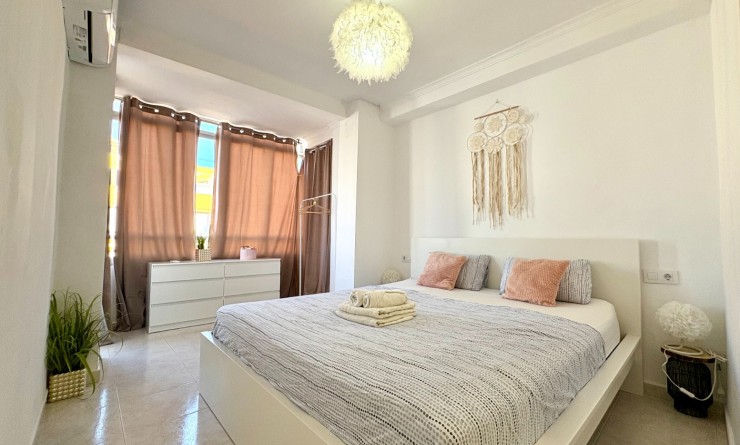 Wederverkoop - Apartment / flat - Denia - Center