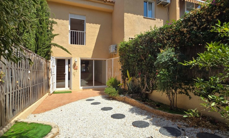 Sale - Townhouse - Albir - center