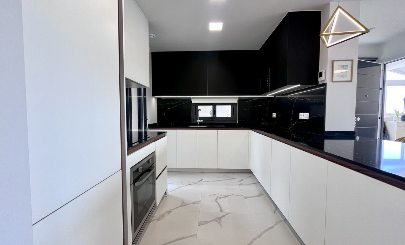 Sale - Apartment - San Miguel de Salinas