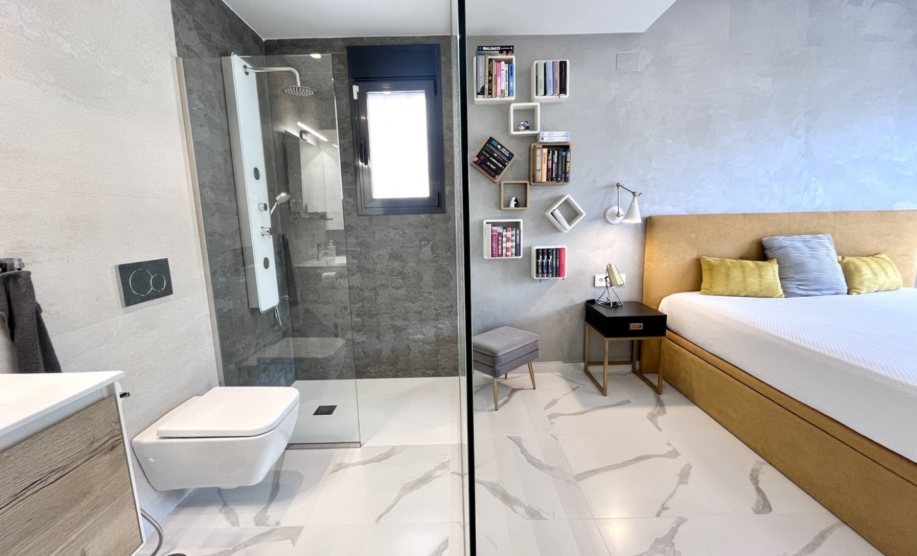 Sale - Apartment - San Miguel de Salinas