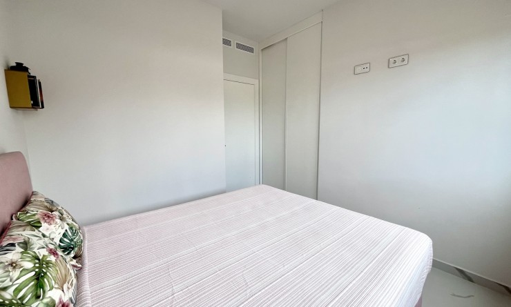 Sale - Apartment - San Miguel de Salinas