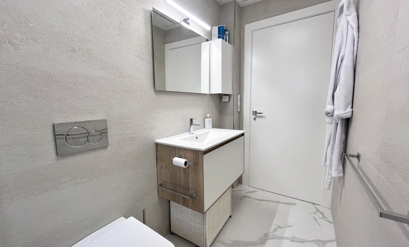Sale - Apartment - San Miguel de Salinas