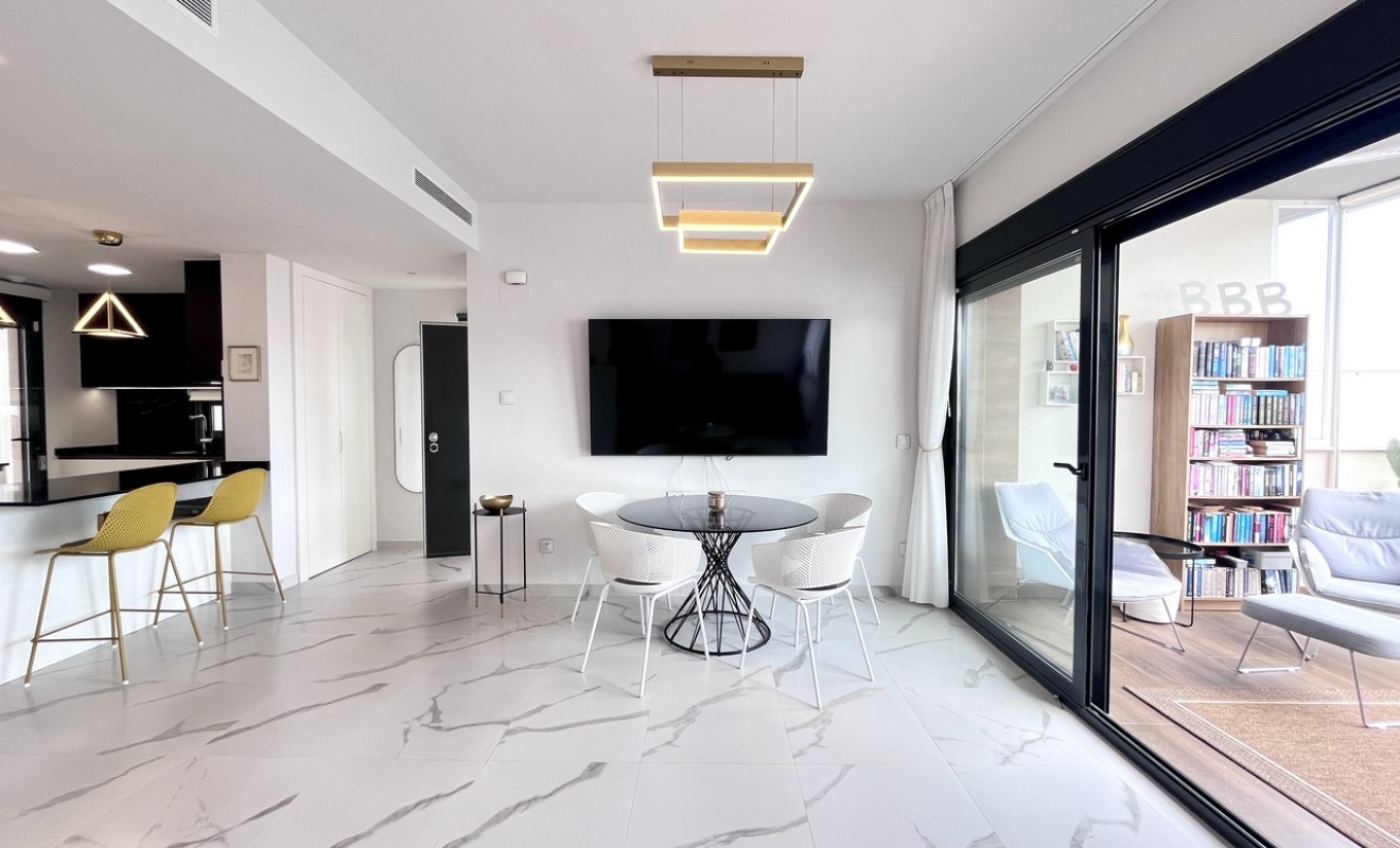 Sale - Apartment - San Miguel de Salinas