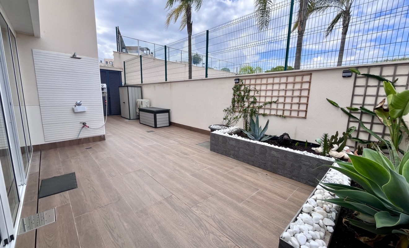 Sale - Apartment - San Miguel de Salinas