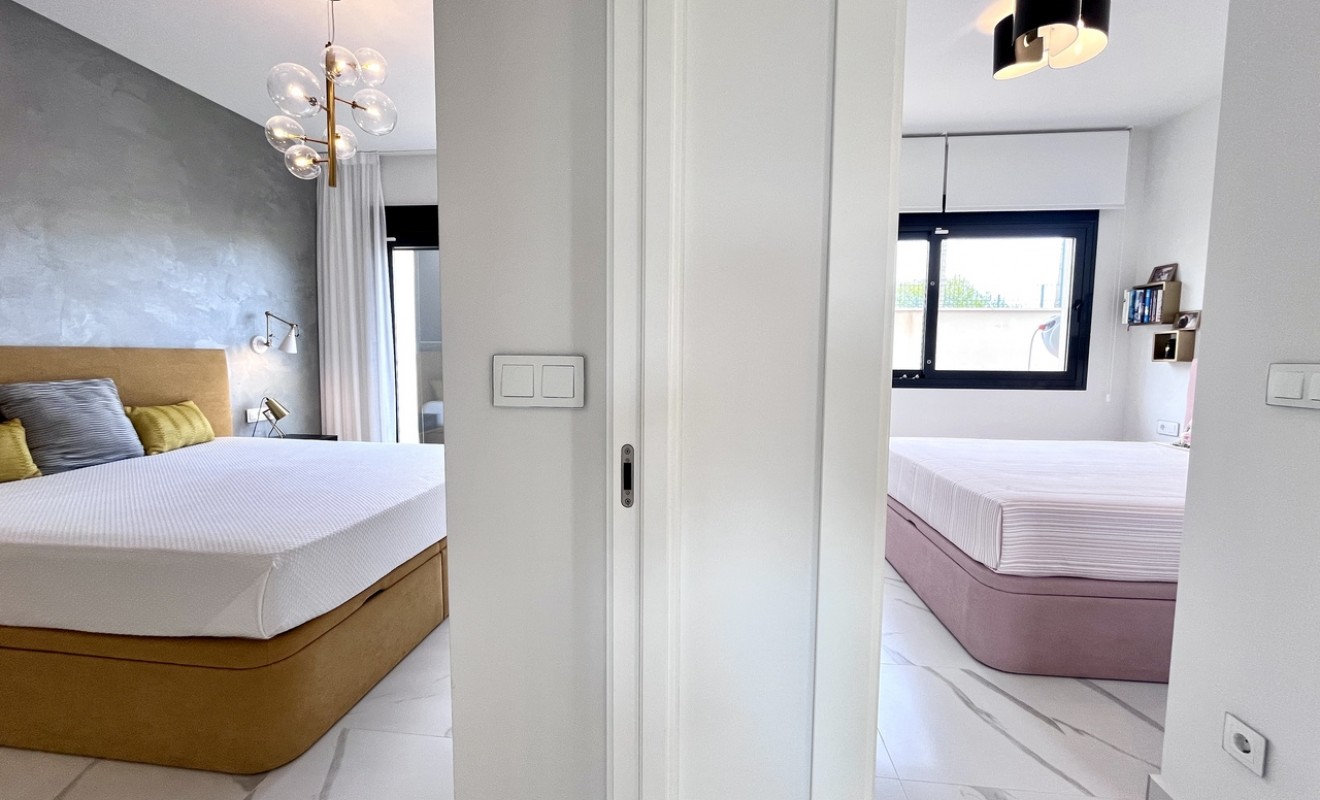 Sale - Apartment - San Miguel de Salinas