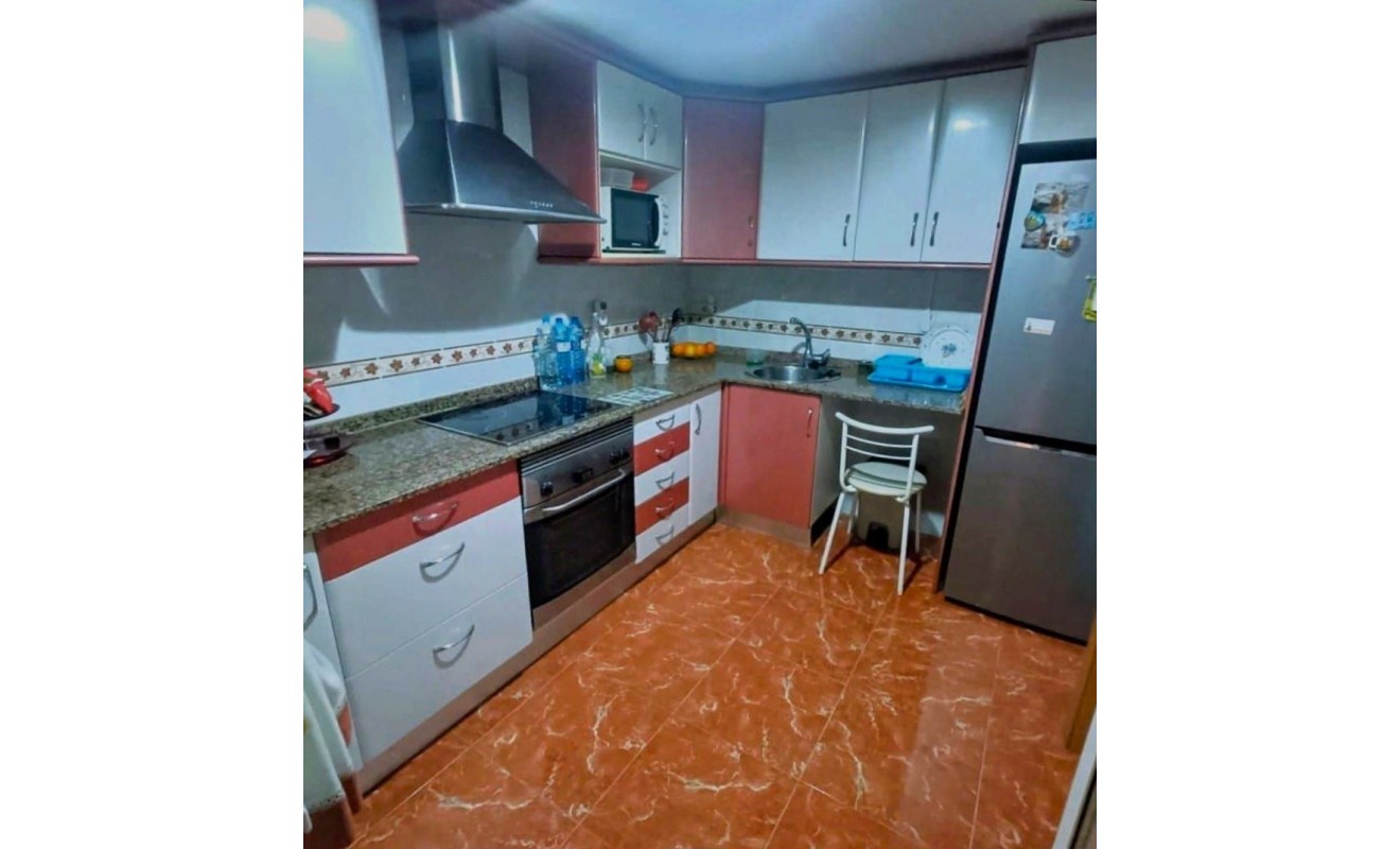 Wederverkoop - Apartment / flat - Benidorm - Zona de Poniente