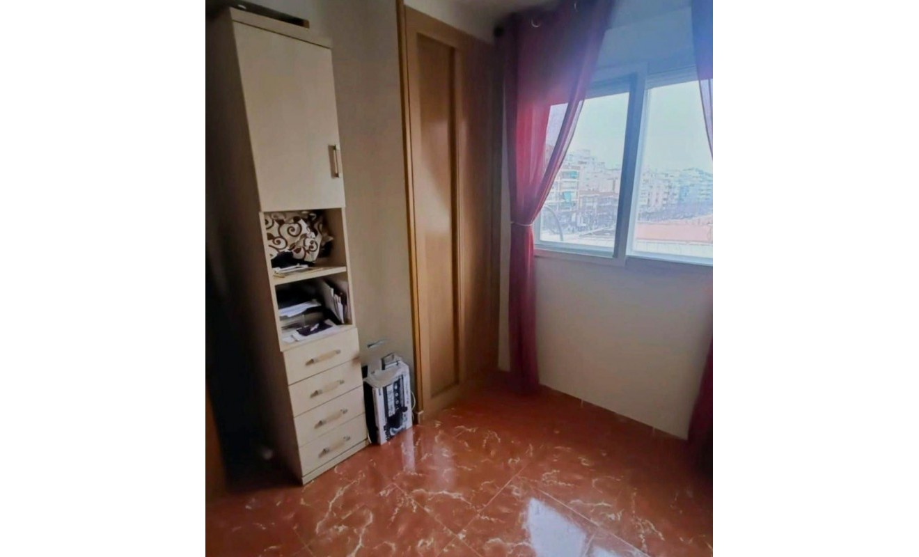 Wederverkoop - Apartment / flat - Benidorm - Zona de Poniente