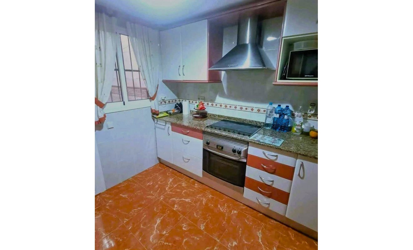Wederverkoop - Apartment / flat - Benidorm - Zona de Poniente